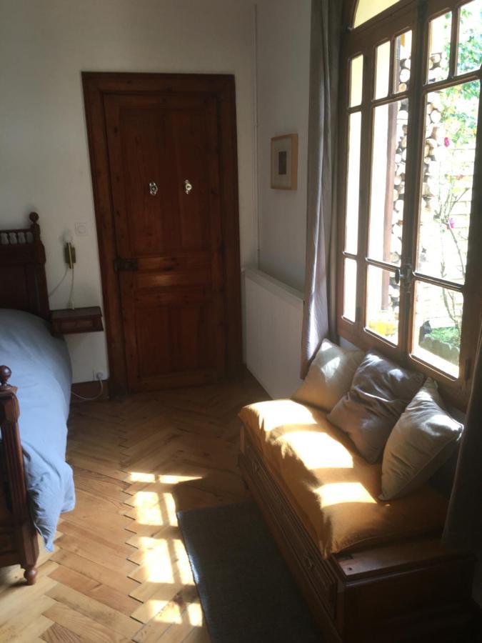 Charmant Appartement Sur Cour, Le Berlingott Bagnères-de-Bigorre Exteriör bild