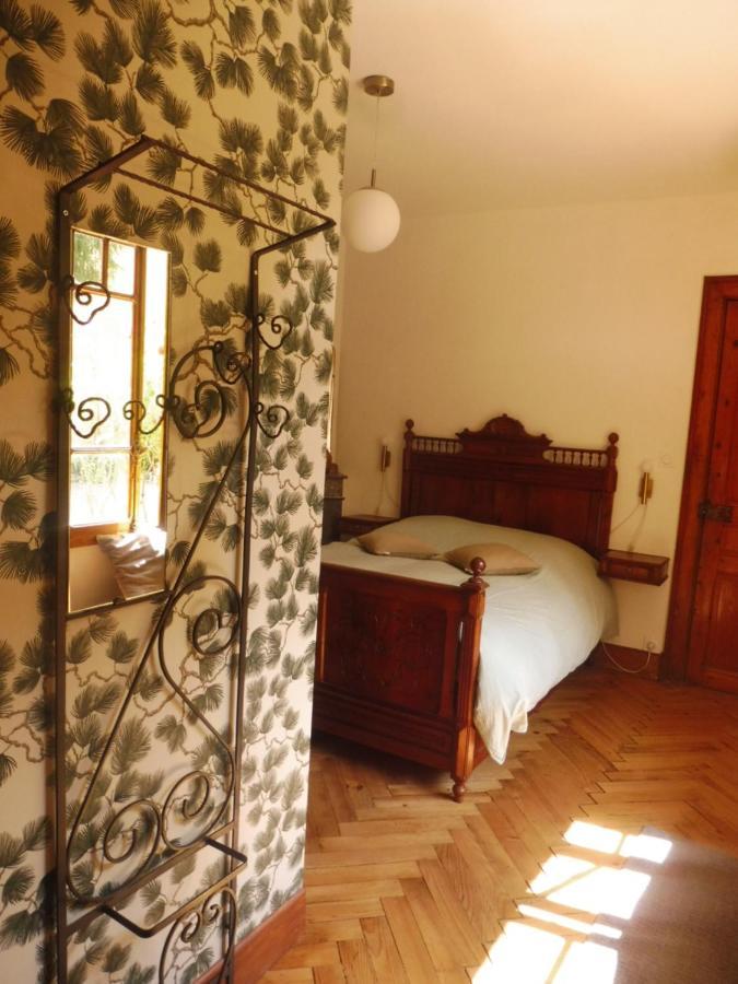 Charmant Appartement Sur Cour, Le Berlingott Bagnères-de-Bigorre Exteriör bild